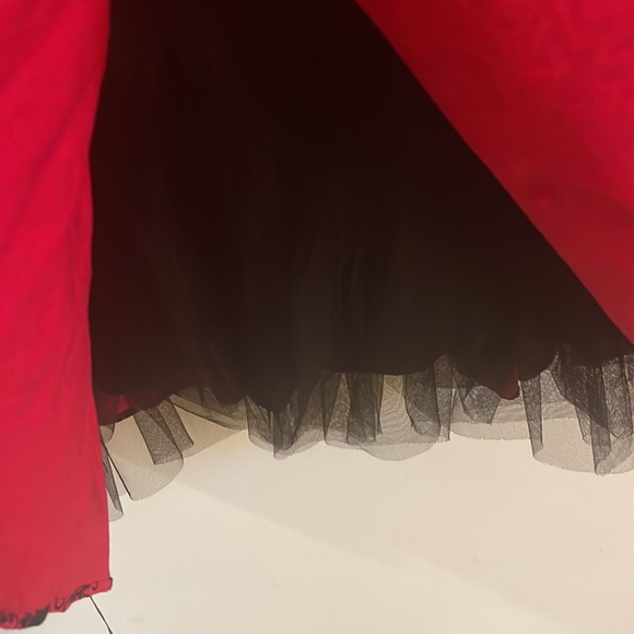 Disney Snow White red and Black dress torrid Plus size 22 - Picture 5 of 6